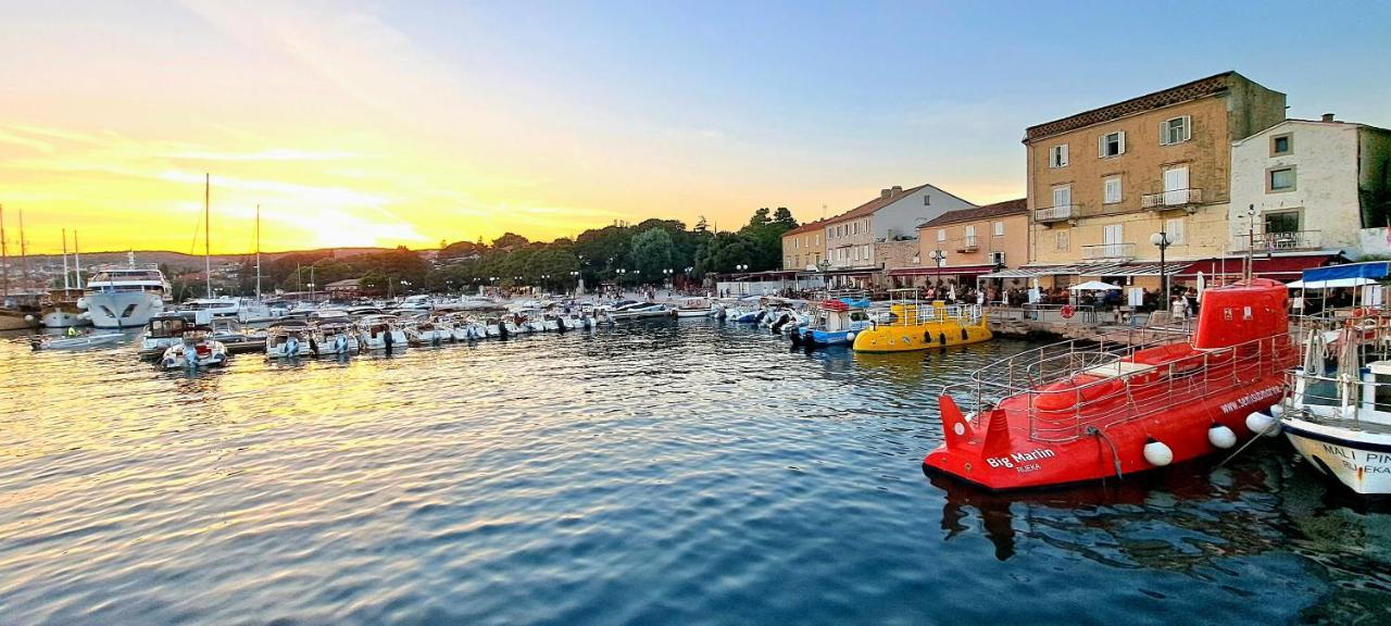 Apartment Ararita Krk Town Εξωτερικό φωτογραφία